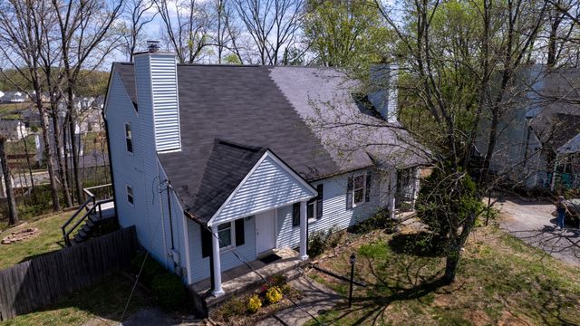 528 Debbie Dr, Hermitage, TN 37076