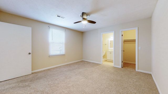 528 Debbie Dr, Hermitage, TN 37076