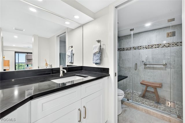 1795 Middle Gulf DR C-103, Sanibel, FL 33957