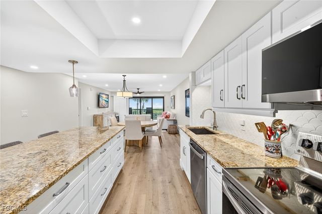 1795 Middle Gulf DR C-103, Sanibel, FL 33957