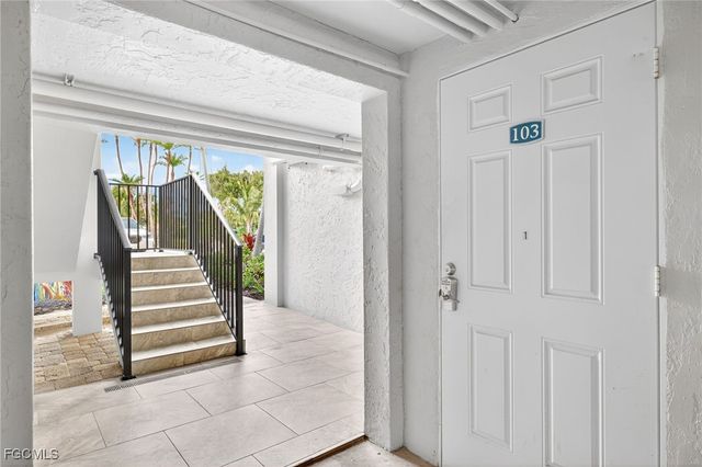 1795 Middle Gulf DR C-103, Sanibel, FL 33957