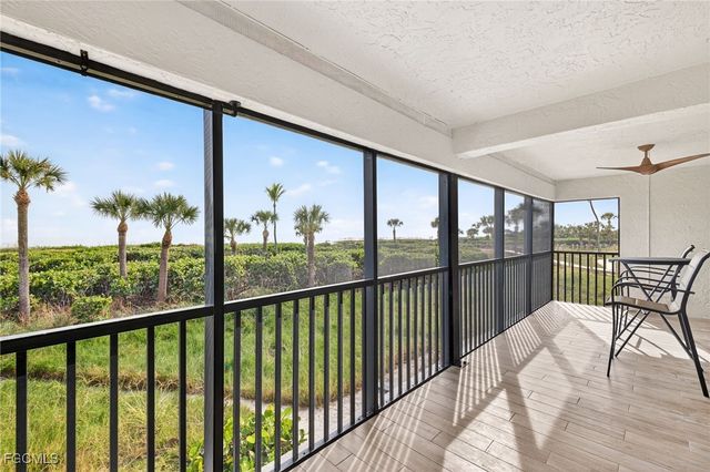 1795 Middle Gulf DR C-103, Sanibel, FL 33957
