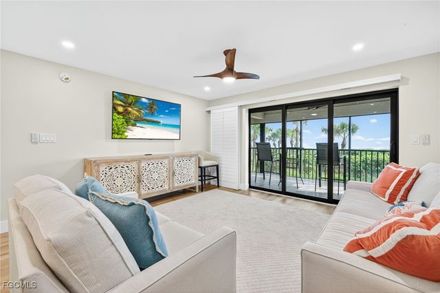 1795 Middle Gulf DR C-103, Sanibel, FL 33957