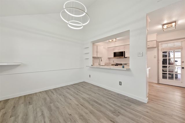 13925 Hollowgreen Drive, Houston, TX 77082