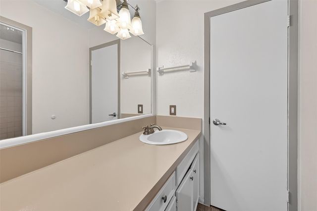 13925 Hollowgreen Drive, Houston, TX 77082