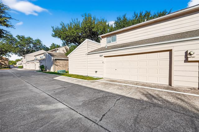 13925 Hollowgreen Drive, Houston, TX 77082