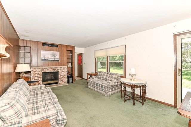 146 Perry AVENUE, Racine, WI 53406