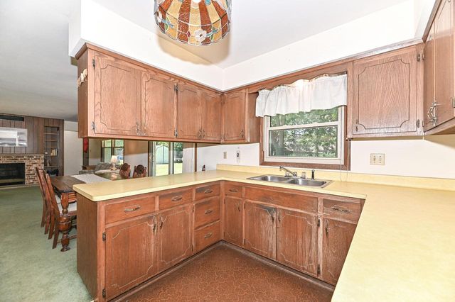 146 Perry AVENUE, Racine, WI 53406