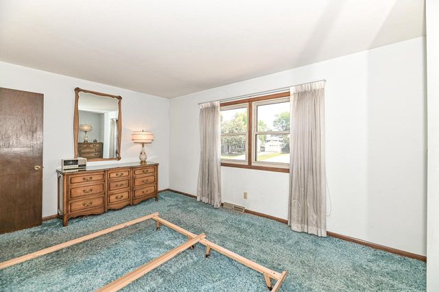 146 Perry AVENUE, Racine, WI 53406