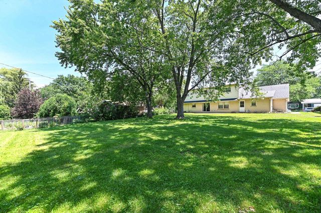 146 Perry AVENUE, Racine, WI 53406