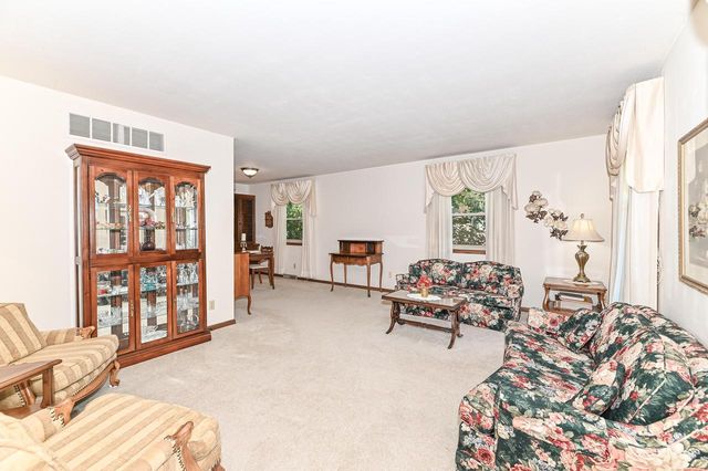 146 Perry AVENUE, Racine, WI 53406