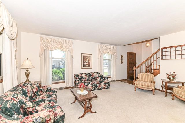 146 Perry AVENUE, Racine, WI 53406