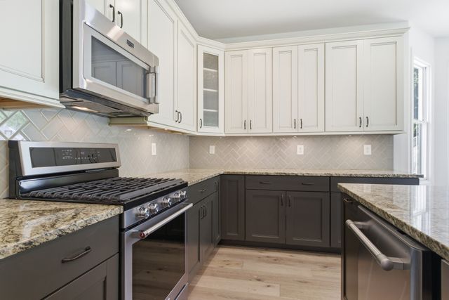 6735 Arno Allisona Rd, College Grove, TN 37046