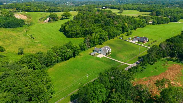 6735 Arno Allisona Rd, College Grove, TN 37046