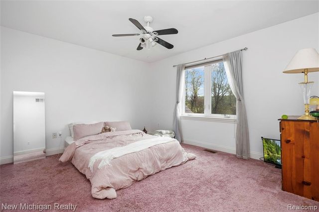 13445 Millie Court, Holly, MI 48442