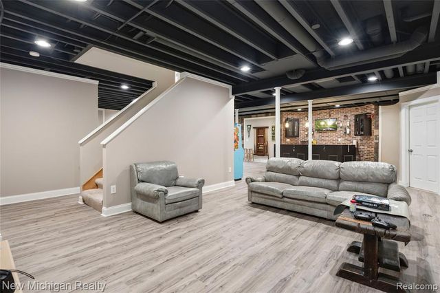 13445 Millie Court, Holly, MI 48442