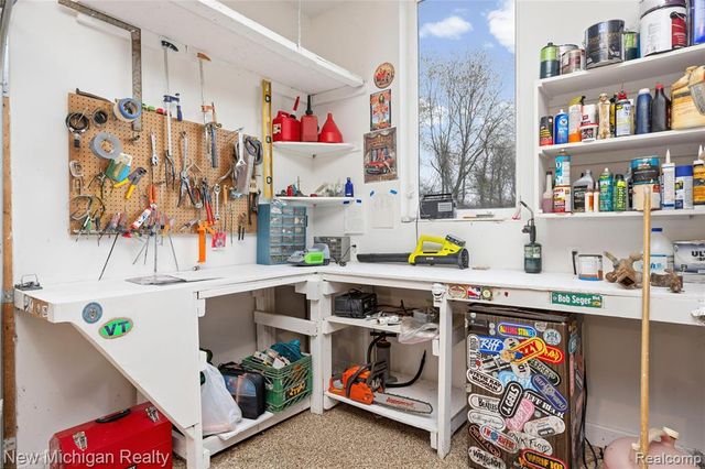 13445 Millie Court, Holly, MI 48442