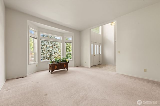 7137 Highlands Drive NE, Olympia, WA 98516