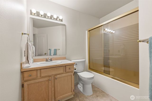 7137 Highlands Drive NE, Olympia, WA 98516