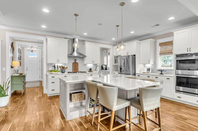 230 Bird Song Path, Summerville, SC 29485