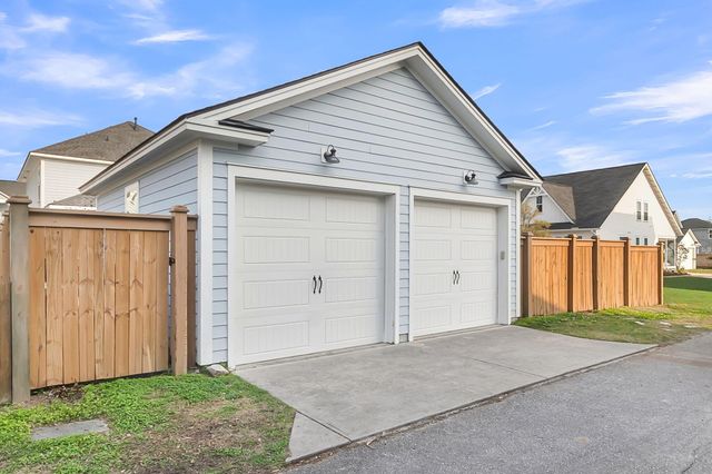 230 Bird Song Path, Summerville, SC 29485