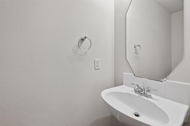 2711 Trinity Glen Lane, Houston, TX 77047