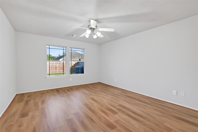 2711 Trinity Glen Lane, Houston, TX 77047