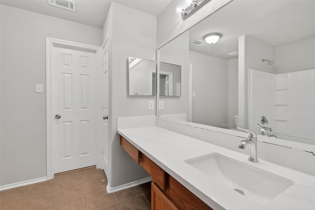 2711 Trinity Glen Lane, Houston, TX 77047