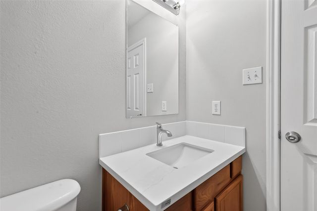 2711 Trinity Glen Lane, Houston, TX 77047