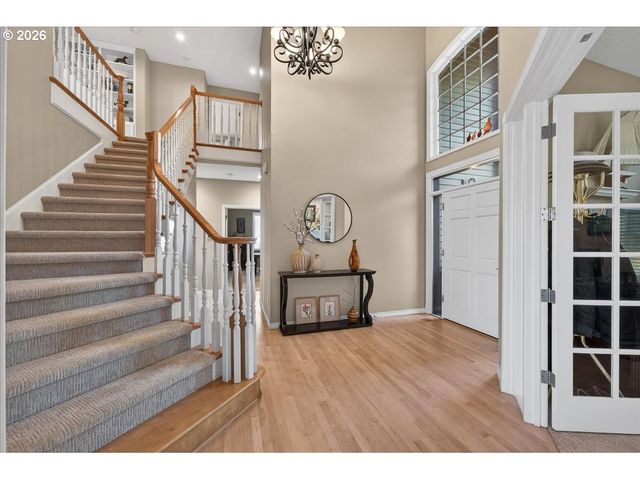 2393 TAYLOR Dr, West Linn, OR 97068