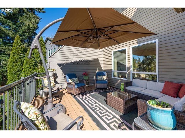 2393 TAYLOR Dr, West Linn, OR 97068