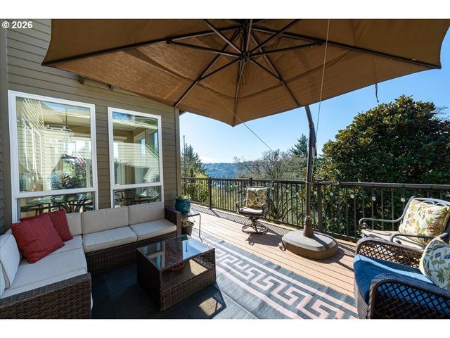 2393 TAYLOR Dr, West Linn, OR 97068