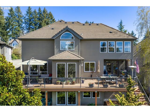 2393 TAYLOR Dr, West Linn, OR 97068