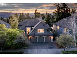 2393 TAYLOR Dr, West Linn, OR 97068