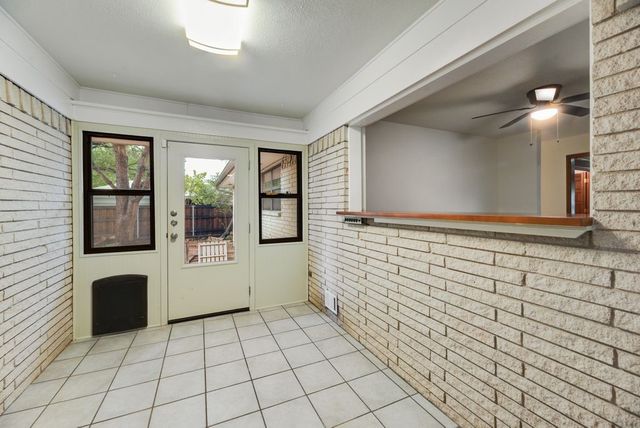 1817 Bardfield Avenue, Garland, TX 75041
