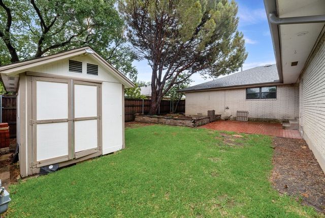1817 Bardfield Avenue, Garland, TX 75041