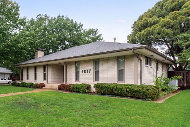 1817 Bardfield Avenue, Garland, TX 75041