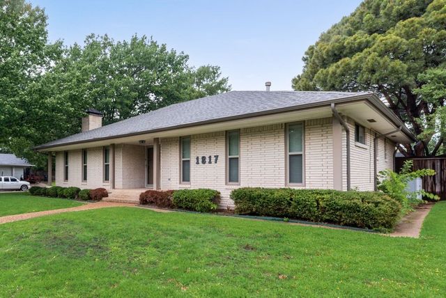 1817 Bardfield Avenue, Garland, TX 75041