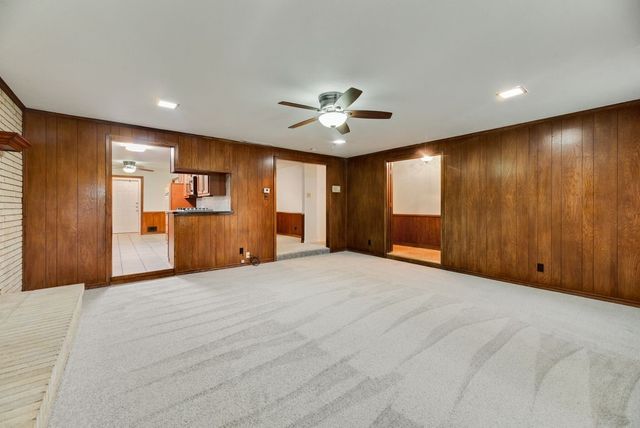 1817 Bardfield Avenue, Garland, TX 75041