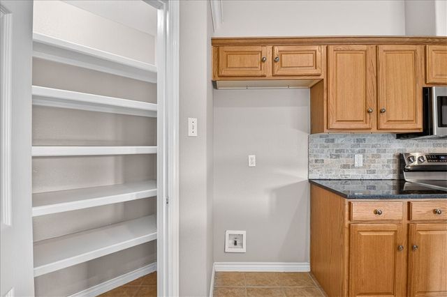 5114 Spring Brook Dr, Corpus Christi, TX 78413