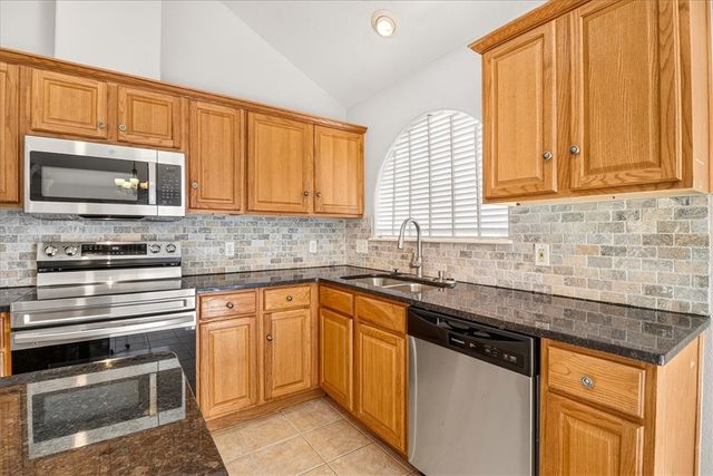 5114 Spring Brook Dr, Corpus Christi, TX 78413