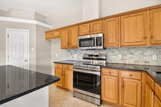 5114 Spring Brook Dr, Corpus Christi, TX 78413