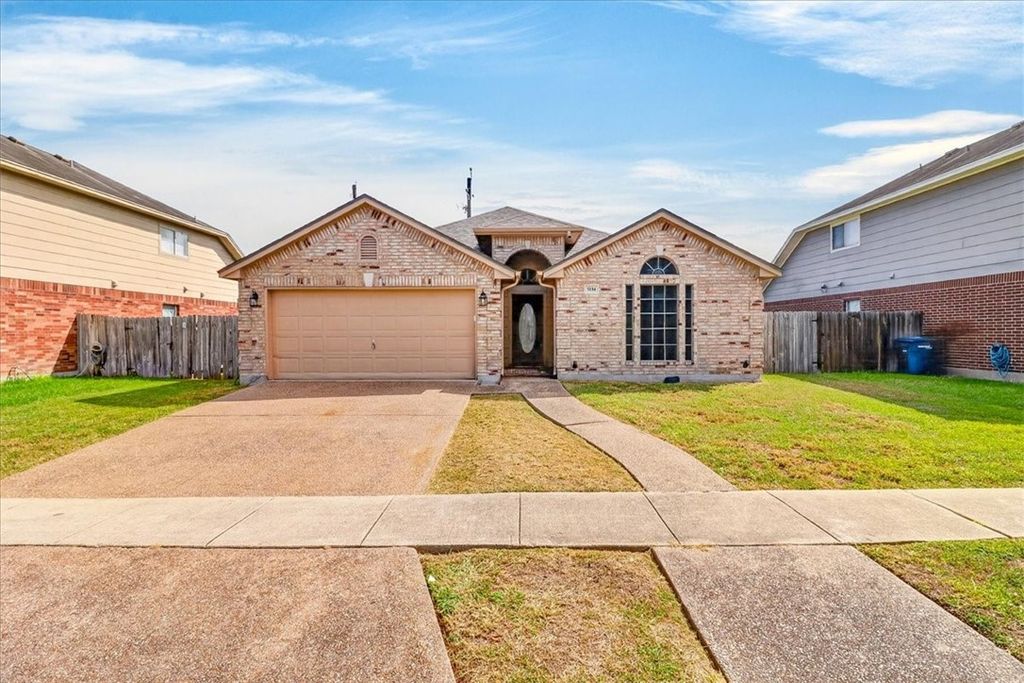 5114 Spring Brook Dr, Corpus Christi, TX 78413