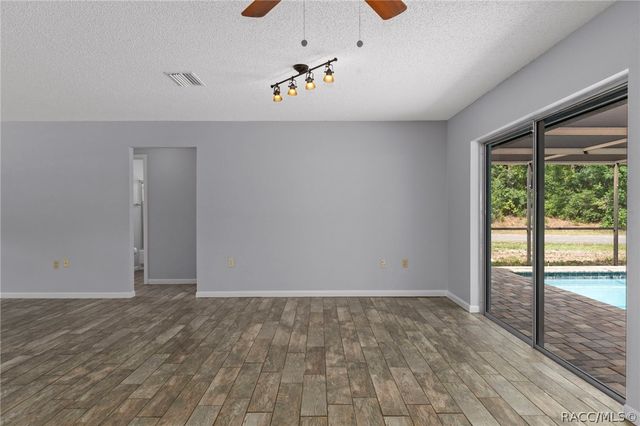 9180 N Fawn Way, Citrus Springs, FL 34434