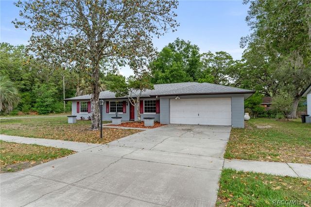 9180 N Fawn Way, Citrus Springs, FL 34434