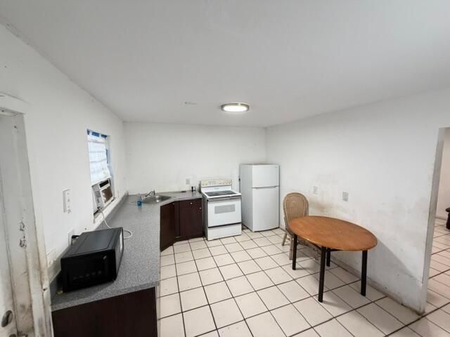 714 S H Street, Lake Worth Beach, FL 33460