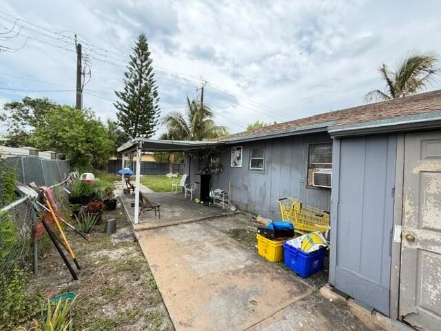 714 S H Street, Lake Worth Beach, FL 33460