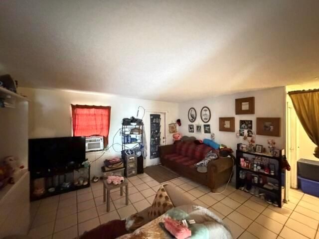 714 S H Street, Lake Worth Beach, FL 33460