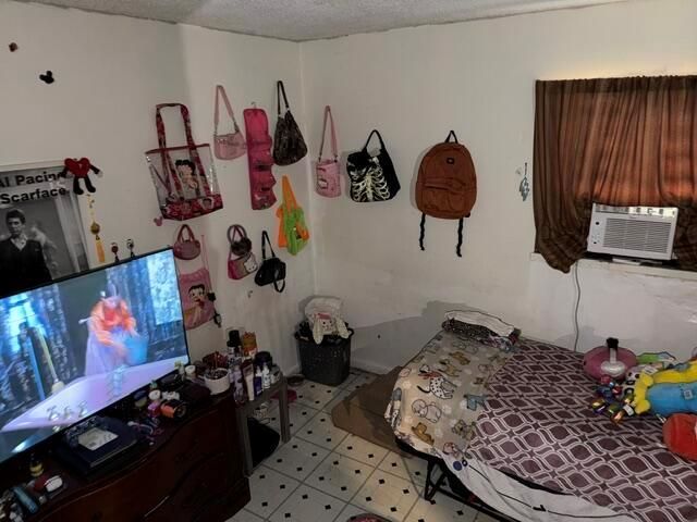 714 S H Street, Lake Worth Beach, FL 33460