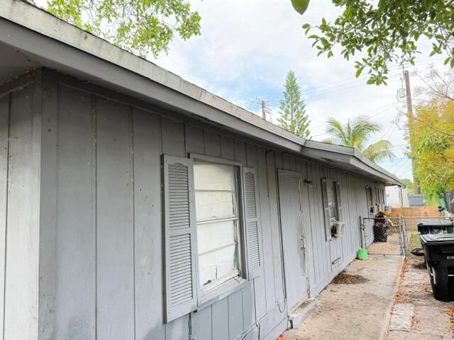 714 S H Street, Lake Worth Beach, FL 33460